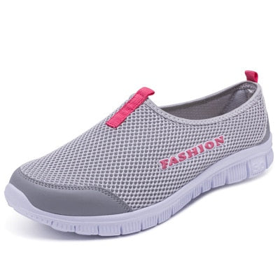 Women Sneakers Breathable Mesh Fashion Outdoor Walking Shoes Plus Size